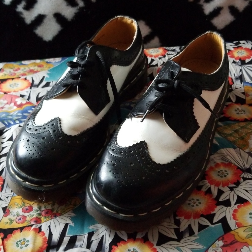 Dr. Doc Martens wing tip oxford rockabilly shoes 7